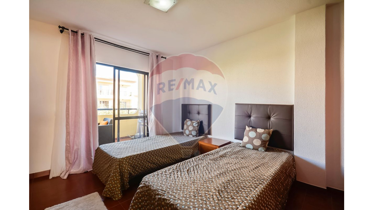 Apartamento T2 para Venda em Albufeira e Olhos de Água Foto 11