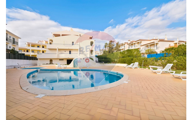 Apartamento T2 para Venda em Albufeira e Olhos de Água