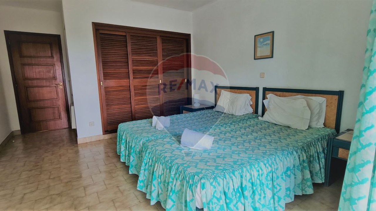 Apartamento T2 para Venda em Albufeira e Olhos de Água Foto 18