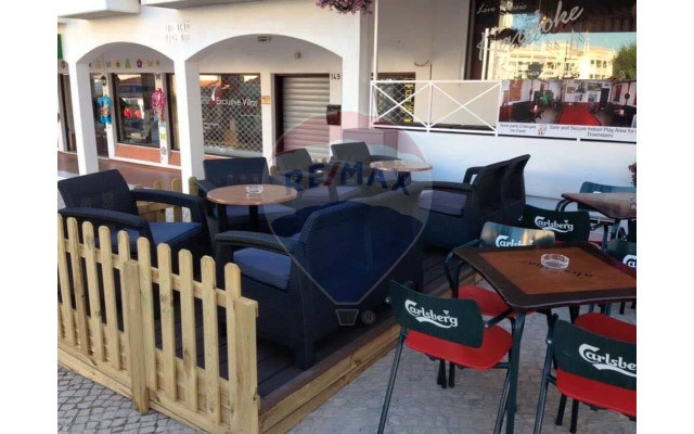 Negócio para Venda em Albufeira e Olhos de Água