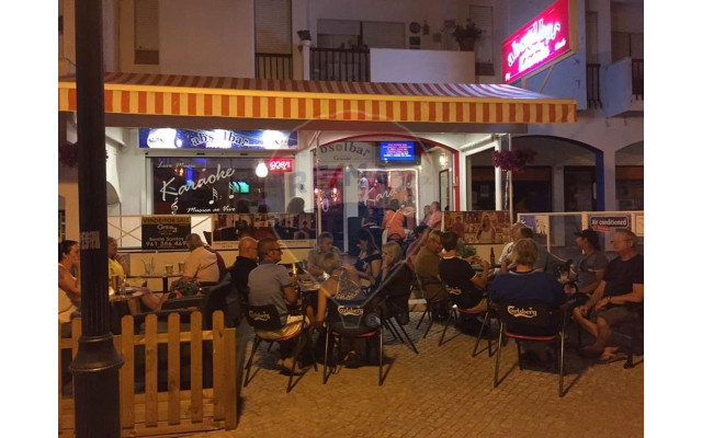 Negócio para Venda em Albufeira e Olhos de Água