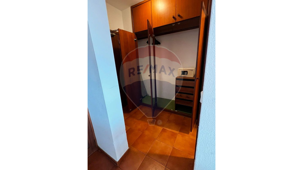Apartamento para Venda em Quarteira Foto 7