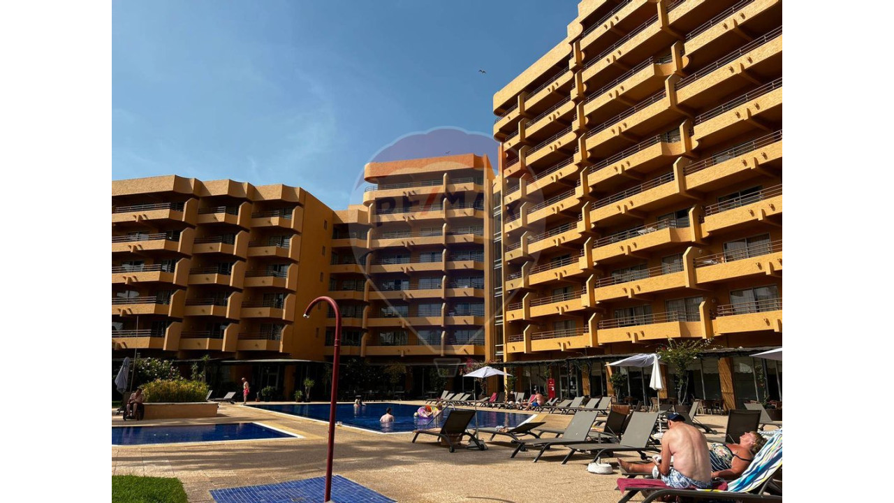 Apartamento para Venda em Quarteira Foto 3