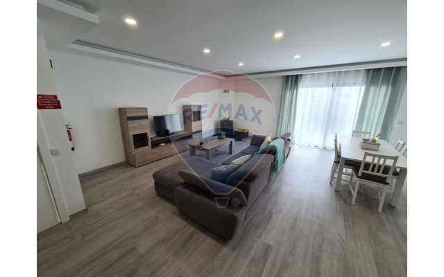 Moradia T6 para Venda em Almancil