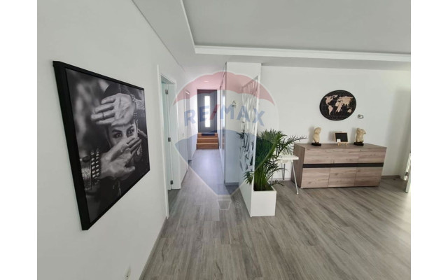 Moradia T6 para Venda em Almancil