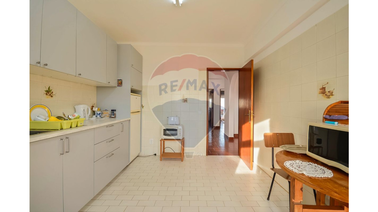 Apartamento T2 para Venda em Albufeira e Olhos de Água Foto 11