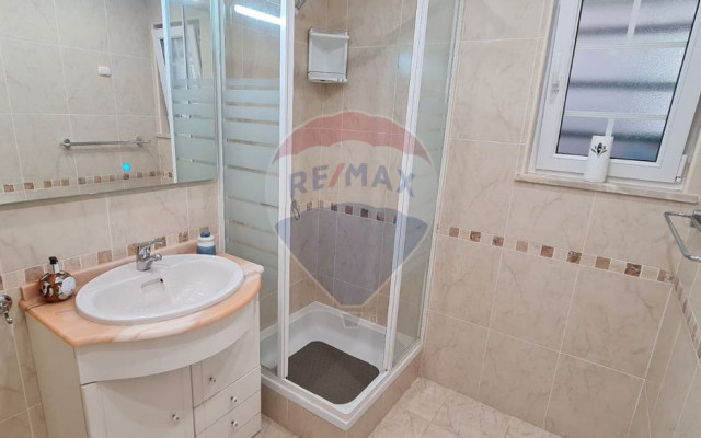 Moradia T4 para Venda em Guia
