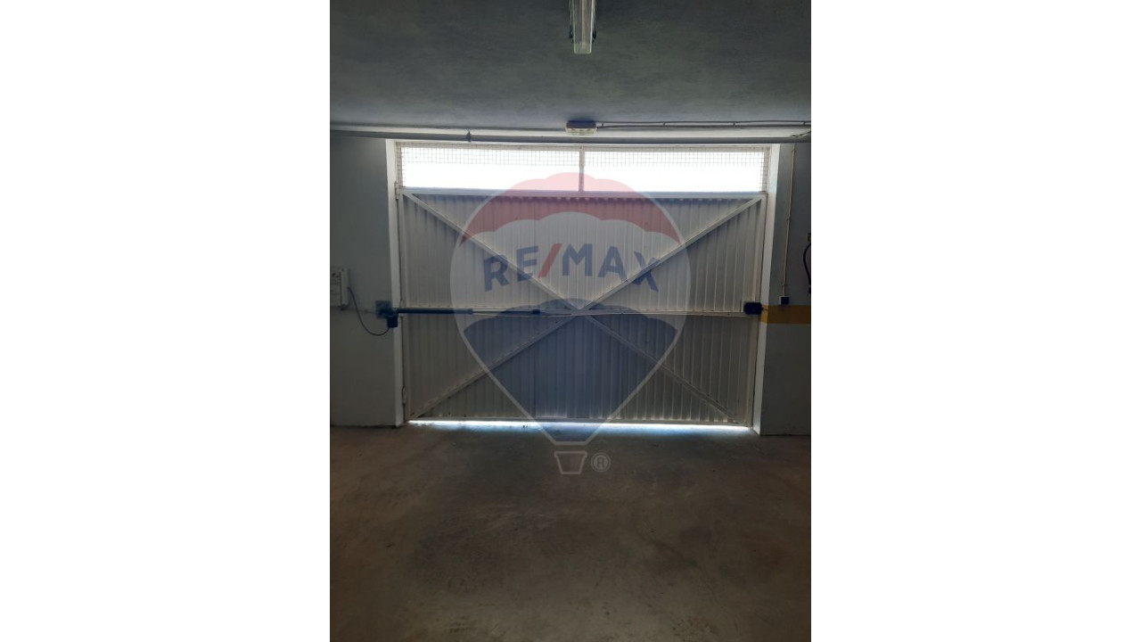 Apartamento T2 para Venda em Quarteira Foto 35