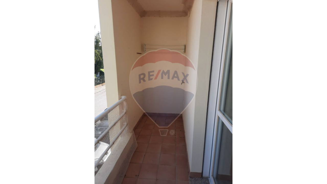 Apartamento T2 para Venda em Quarteira Foto 32