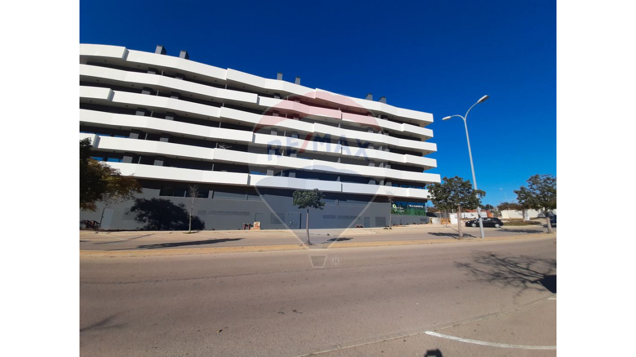 Apartamento T2 para Venda em Faro (Sé e São Pedro) Foto 16