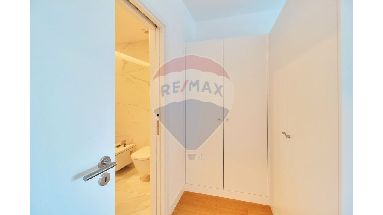 Apartamento T2 para Venda em Faro (Sé e São Pedro) Foto 12