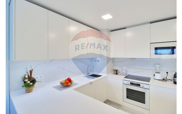 Apartamento T2 para Venda em Faro (Sé e São Pedro)