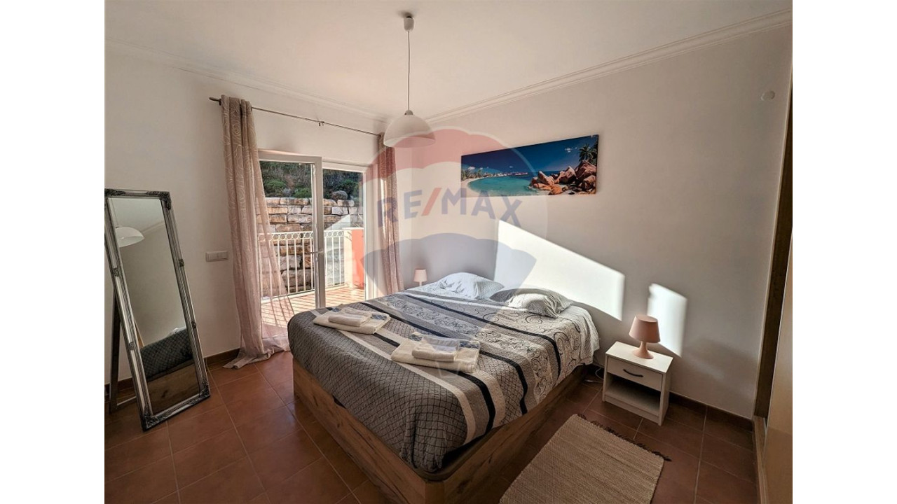 Apartamento T2 para Venda em Aljezur Foto 7