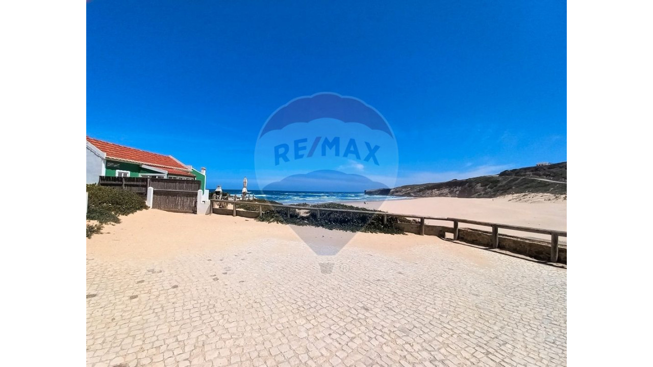 Apartamento T2 para Venda em Aljezur Foto 23