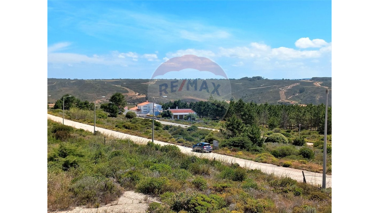 Apartamento T2 para Venda em Aljezur Foto 14