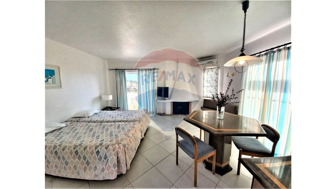 Apartamento para Venda em Albufeira e Olhos de Água