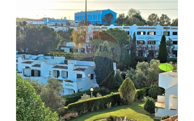 Apartamento para Venda em Albufeira e Olhos de Água