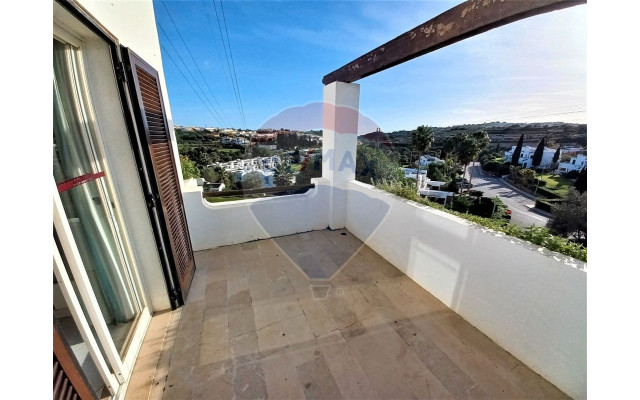 Apartamento para Venda em Albufeira e Olhos de Água
