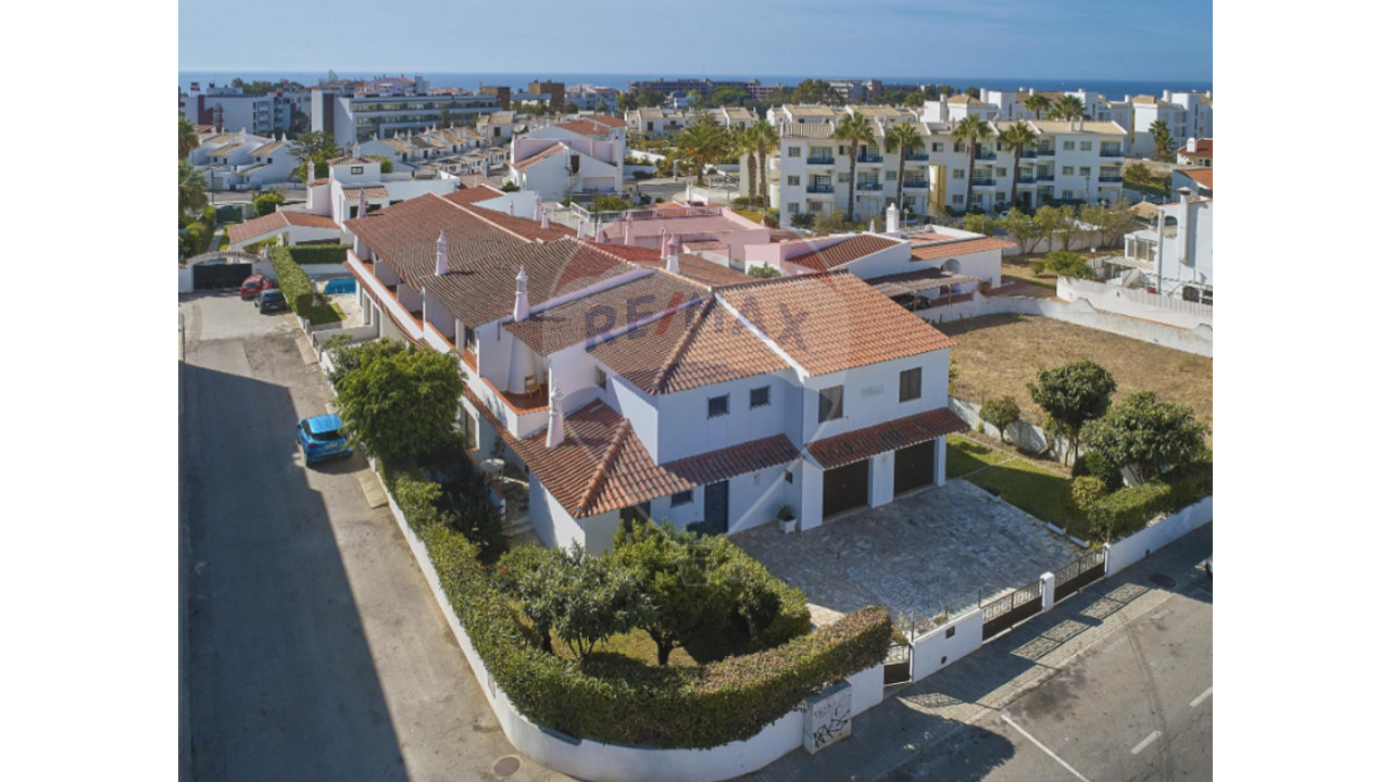 Apartamento T14 para Venda em Albufeira e Olhos de Água Foto 2