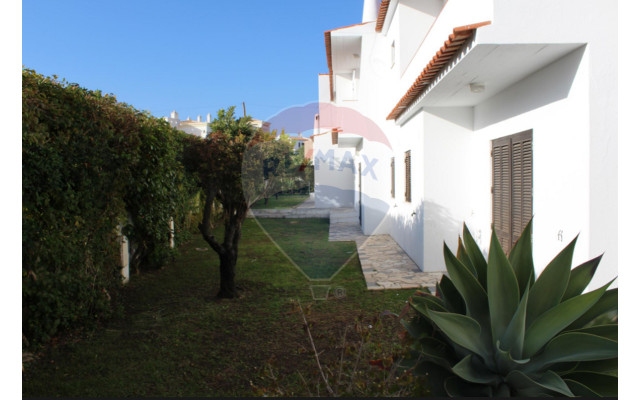 Apartamento T14 para Venda em Albufeira e Olhos de Água