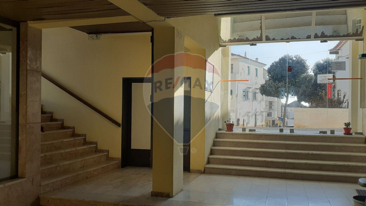 Loja para Venda em Albufeira e Olhos de Água Foto 6