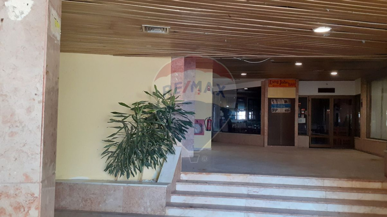 Loja para Venda em Albufeira e Olhos de Água Foto 13