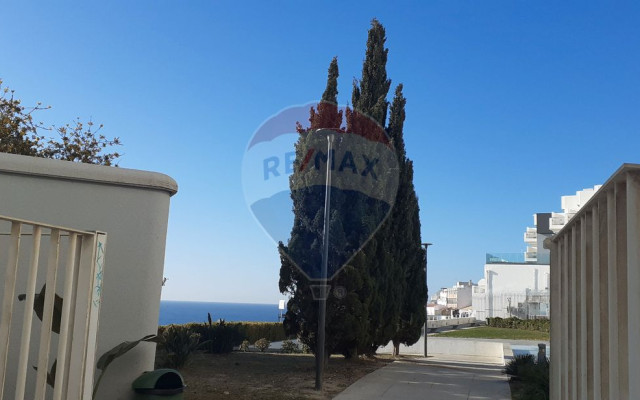 Loja para Venda em Albufeira e Olhos de Água