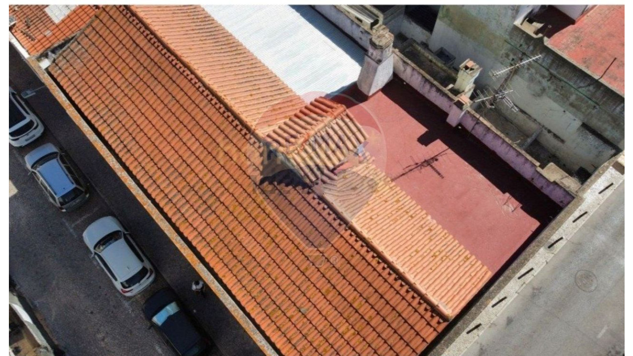 Prédio para Venda em Vila Real de Santo Antonio Foto 4