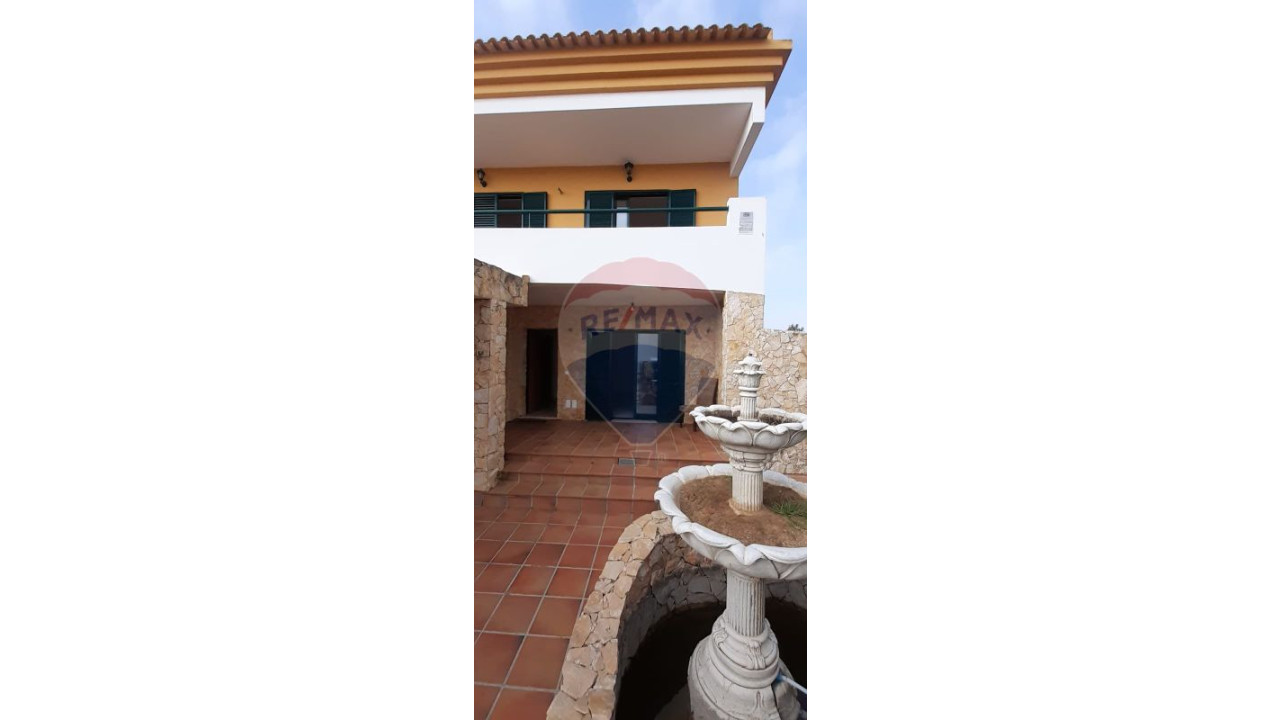 Moradia T3 para Venda em Albufeira e Olhos de Água Foto 3
