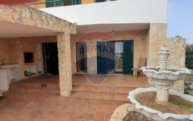 Moradia T3 para Venda em Albufeira e Olhos de Água