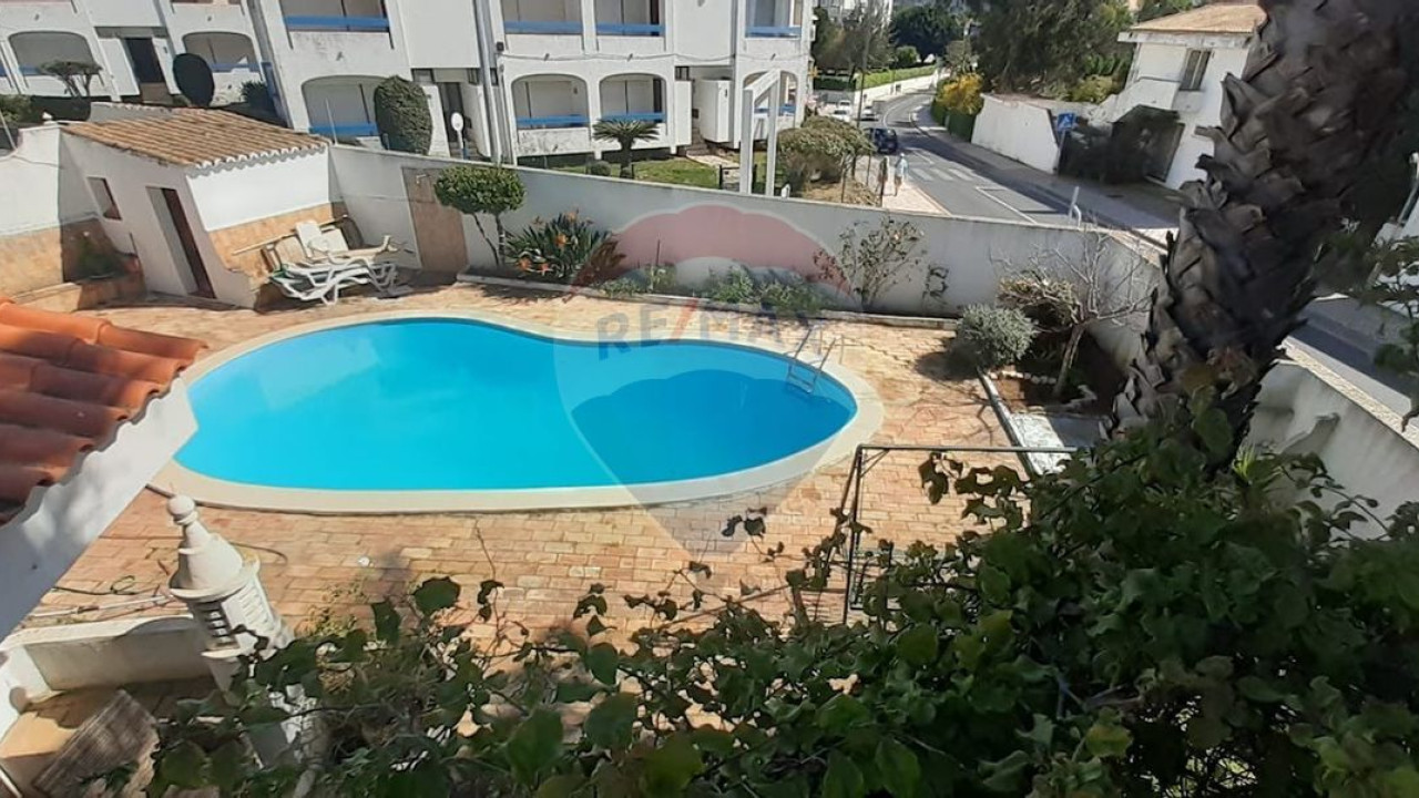 Moradia T4 para Venda em Albufeira e Olhos de Água Foto 12