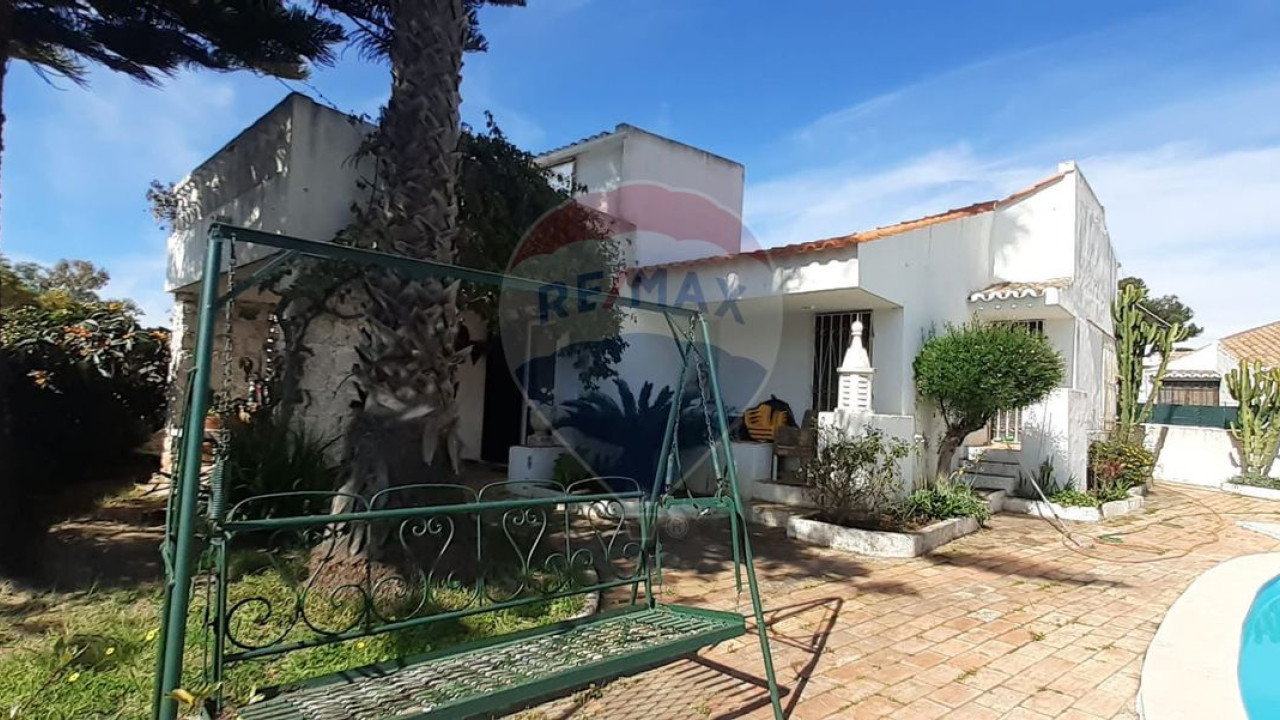 Moradia T4 para Venda em Albufeira e Olhos de Água Foto 14