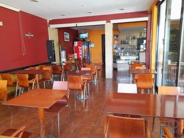 Negócio para Venda em Santa Marta de Portuzelo