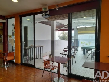 Negócio para Venda em Santa Marta de Portuzelo