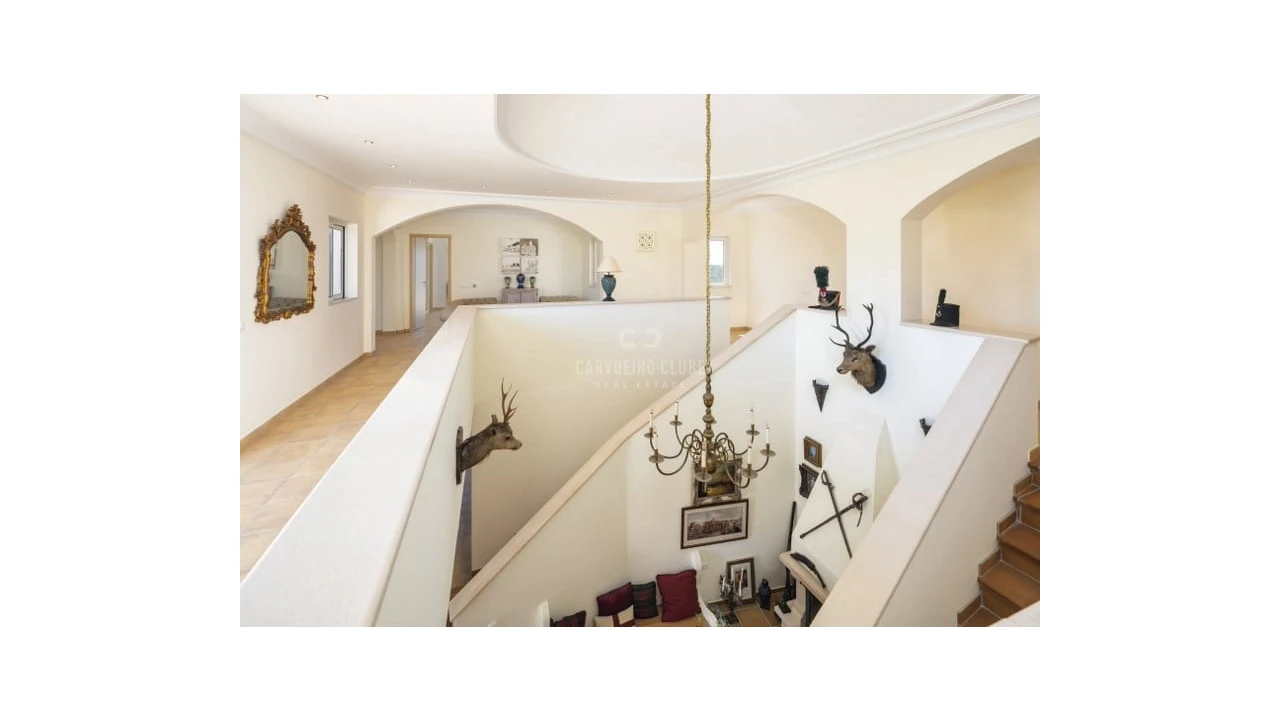 Moradia T7 para Venda em Porches Foto 22