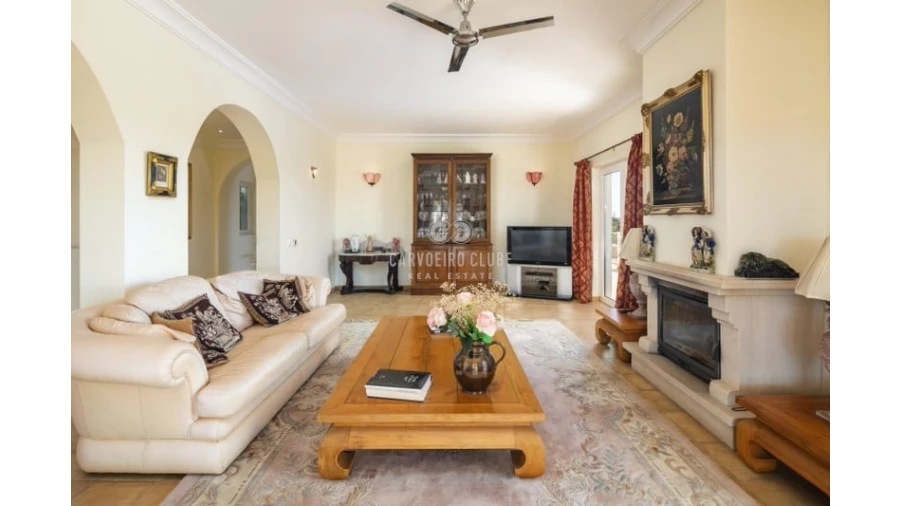 Moradia T7 para Venda em Porches Foto 5