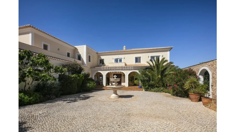 Moradia T7 para Venda em Porches Foto 38