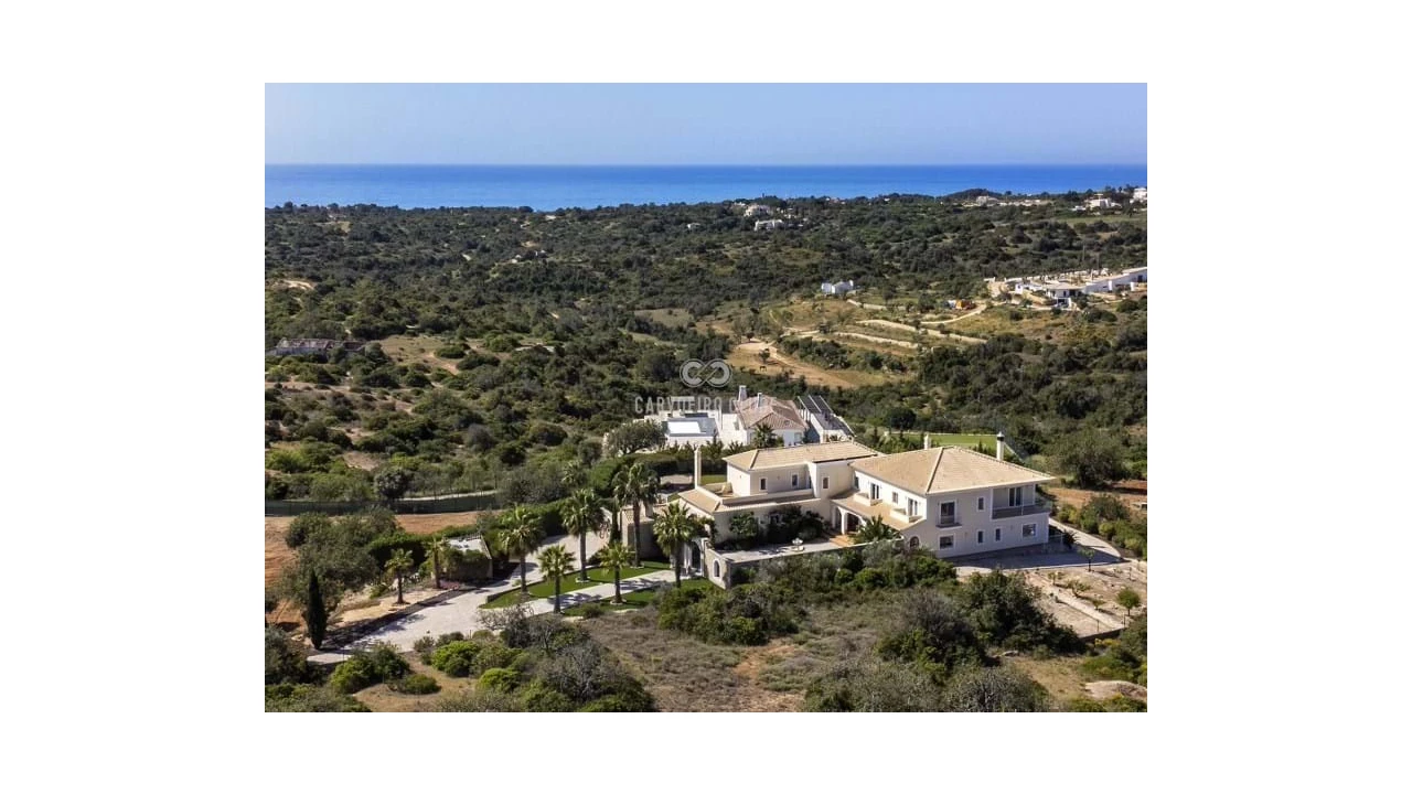 Moradia T7 para Venda em Porches Foto 36