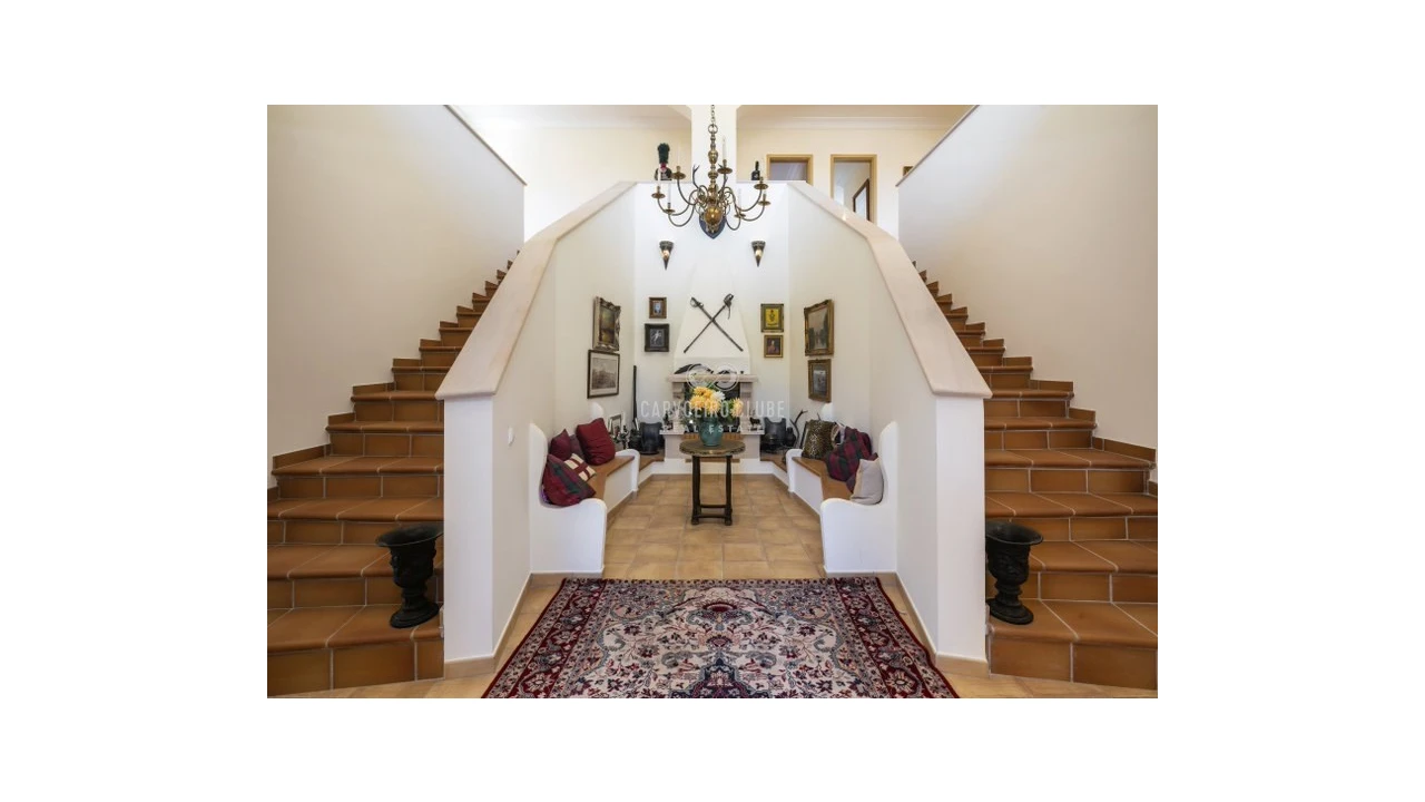 Moradia T7 para Venda em Porches Foto 2