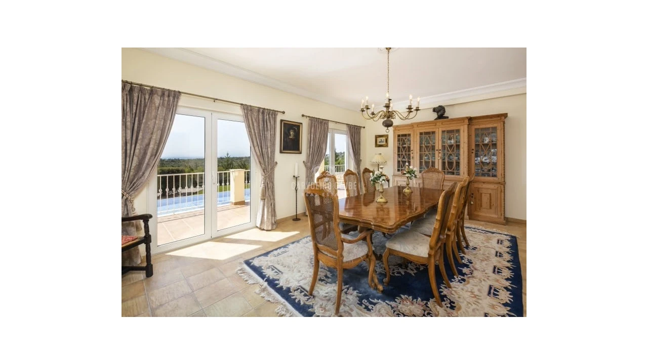 Moradia T7 para Venda em Porches Foto 4