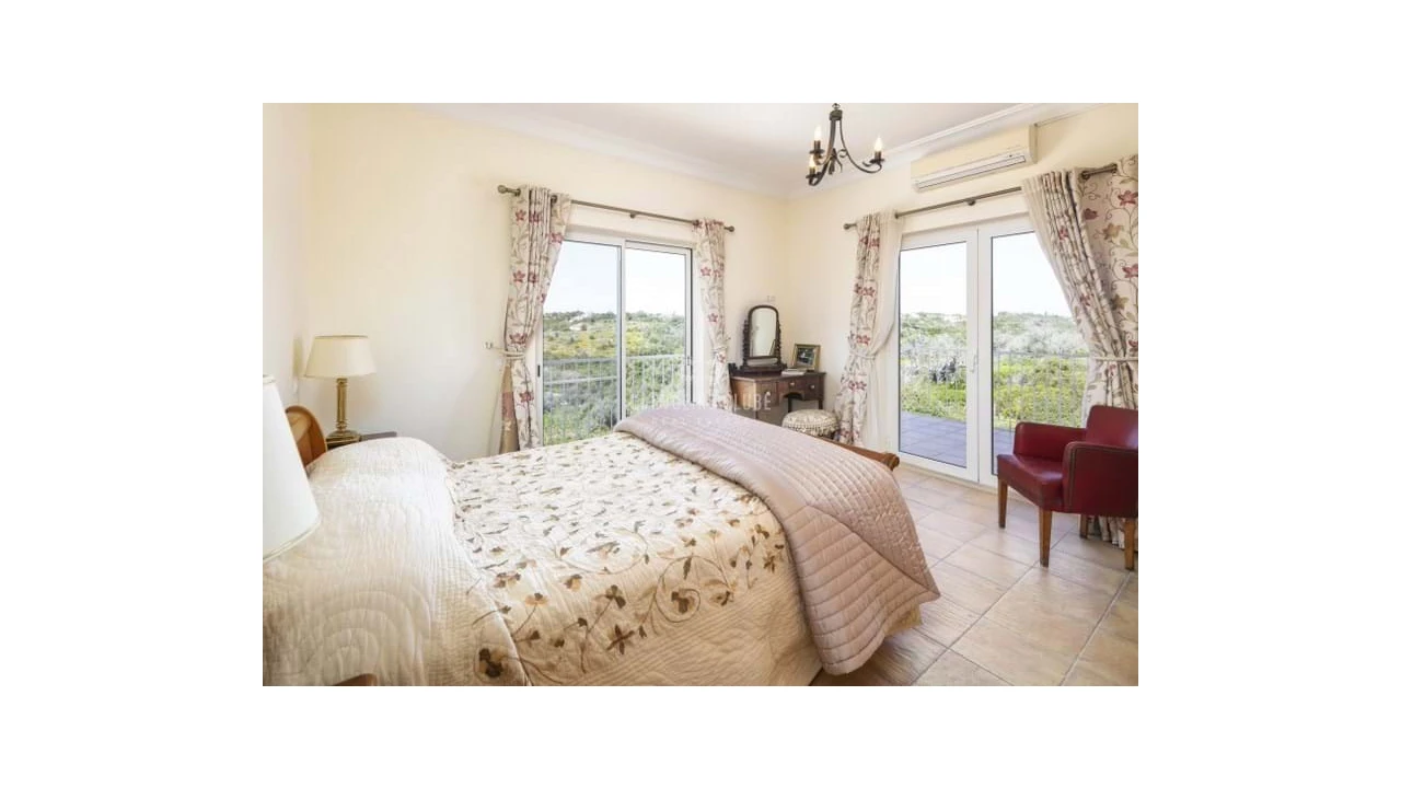 Moradia T7 para Venda em Porches Foto 26