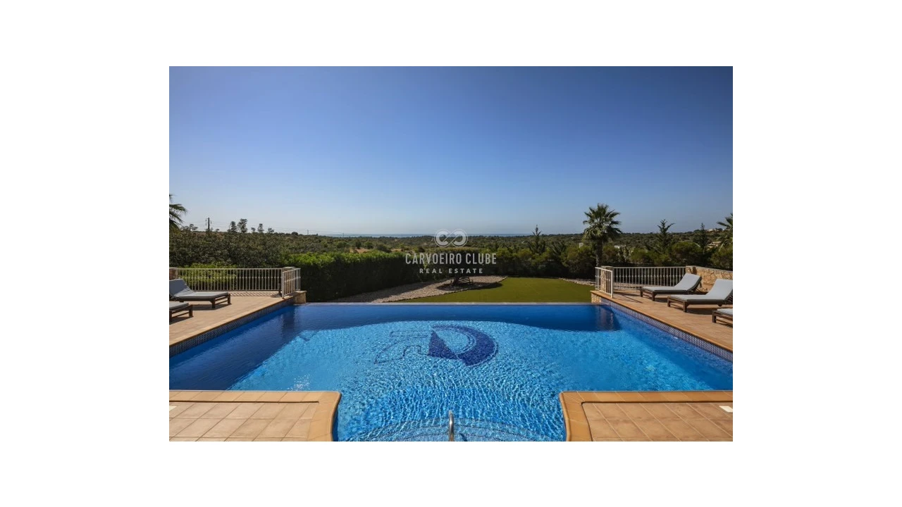 Moradia T7 para Venda em Porches Foto 7