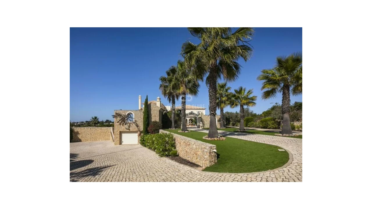 Moradia T7 para Venda em Porches Foto 33