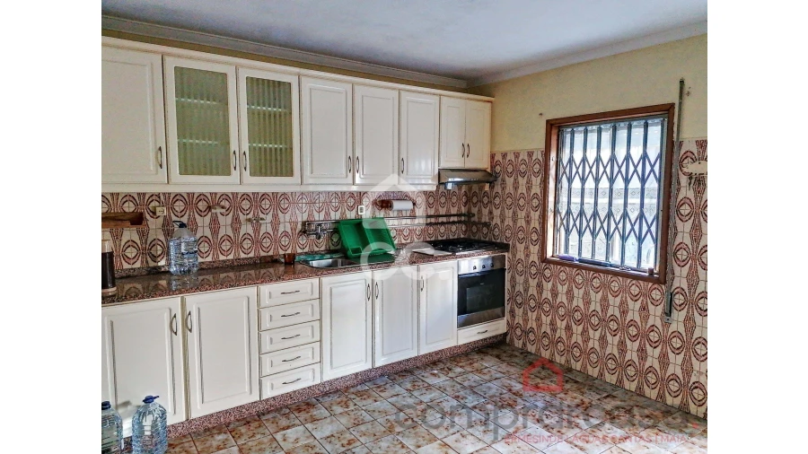 Moradia T3 para Venda em Custoias Foto 12