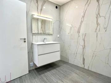 Apartamento T1 para Venda em Olhão
