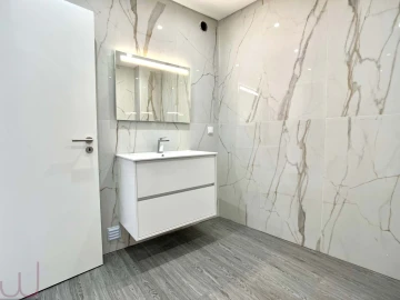 Apartamento T2 para Venda em Olhão
