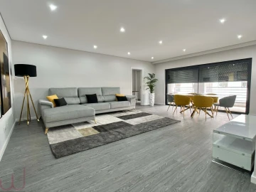 Apartamento T2 para Venda em Olhão