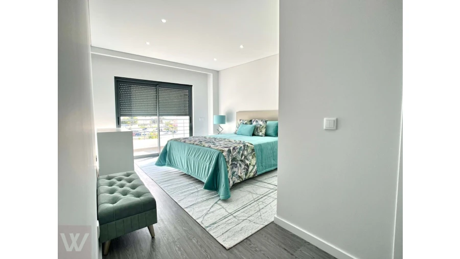 Apartamento T2 para Venda em Olhão Foto 6