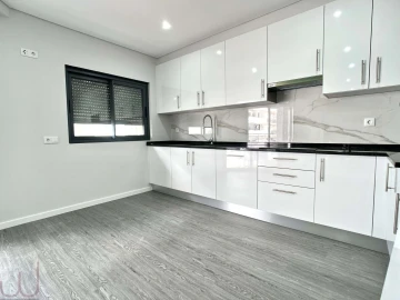 Apartamento T2 para Venda em Olhão