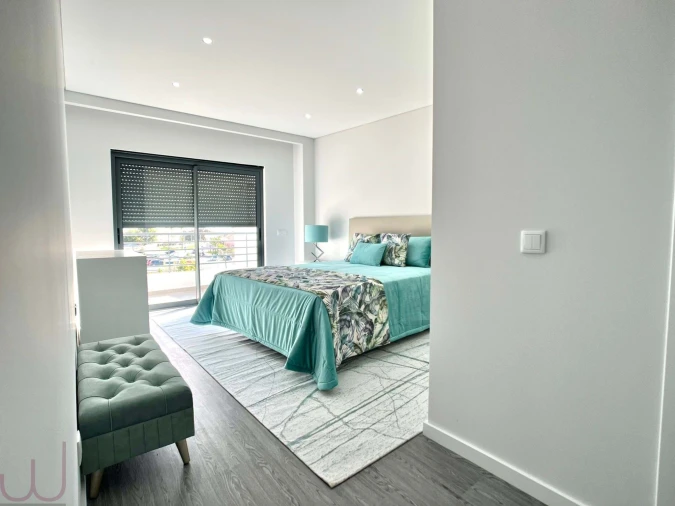 Apartamento T2 para Venda em Olhão Foto 8